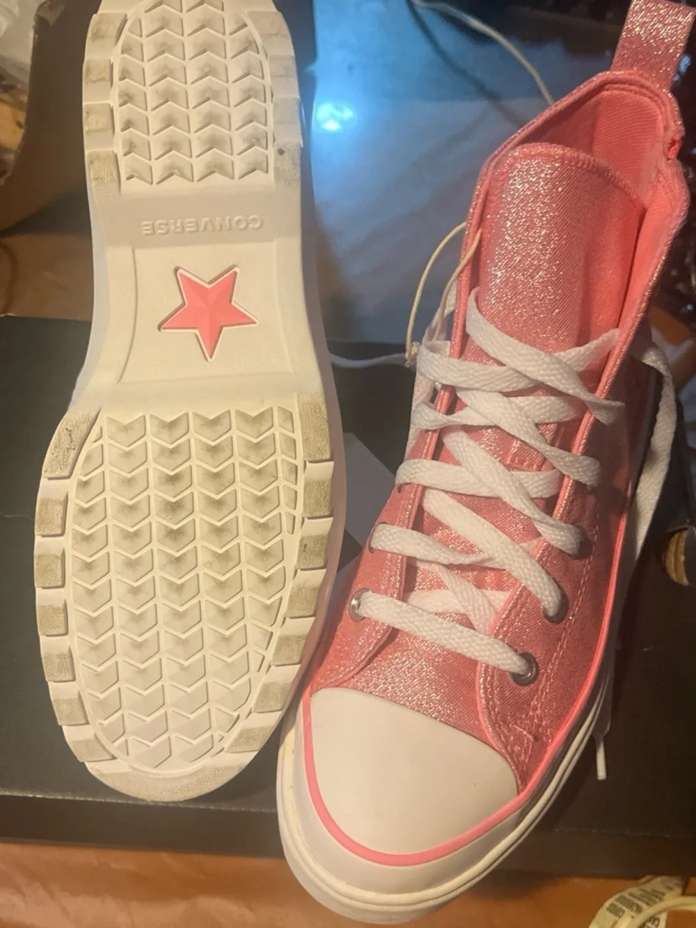 Converse sparkling pink